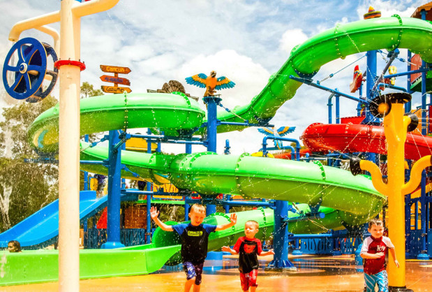 Outback Splash Kids Waterpark Maze Family Fun Park